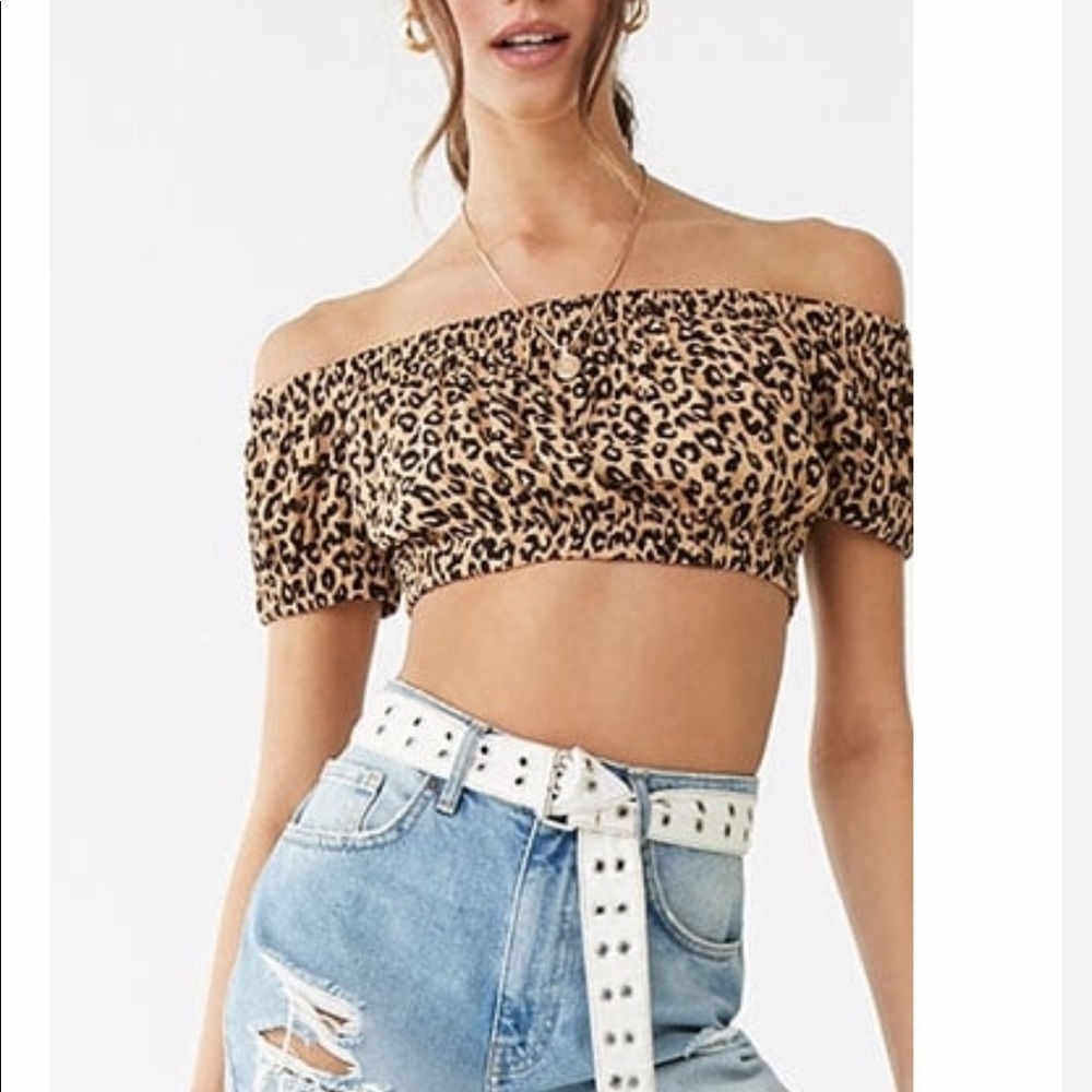 Leopard Crop Top
